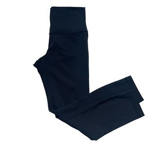 Lululemon Black Leggings - 25" length - CA 35801 - RN 106259 C6